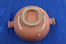 Load image into Gallery viewer, Homer Laughlin USA Fiesta ROSE 8&quot; 1.25 Quart Round Footed Base Handles Rose Salmon Older Fiesta Ware Serving Bowl 
