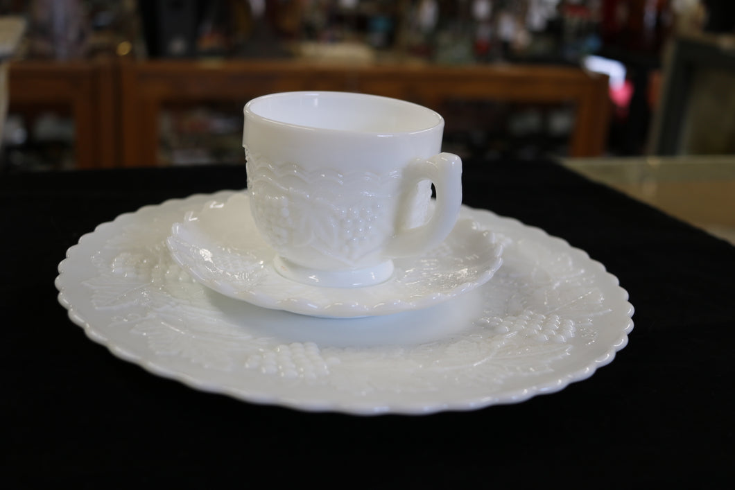 Imperial Milk Glass Grape Pattern Dinner Plate Saucers Cups Set for 8