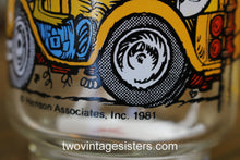 Load image into Gallery viewer, McDonalds 1981 The Great Muppet Caper Happiness Hotel Glass
