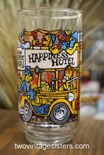Load image into Gallery viewer, McDonalds 1981 The Great Muppet Caper Happiness Hotel Glass
