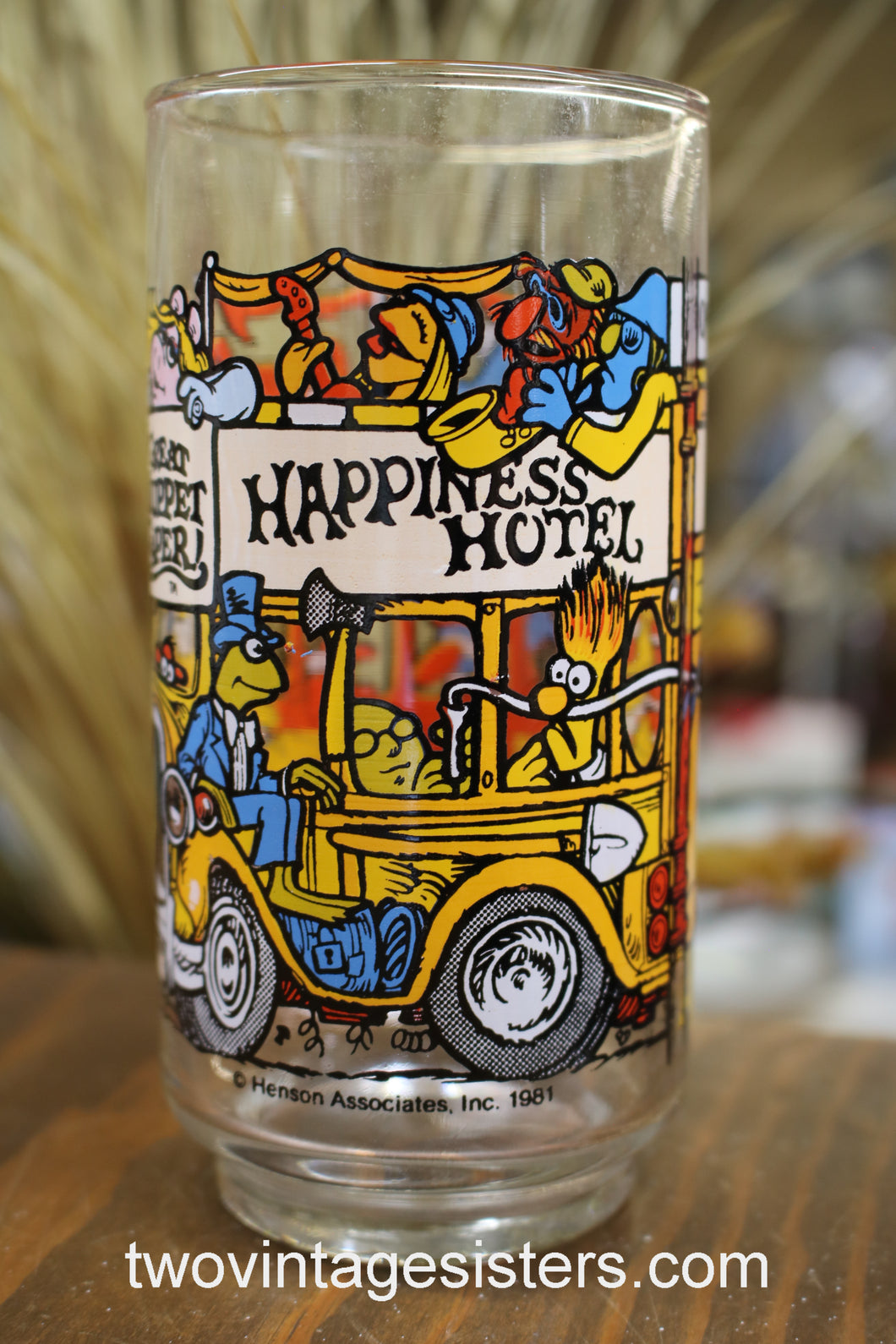 McDonalds 1981 The Great Muppet Caper Happiness Hotel Glass