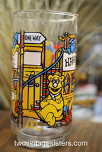Load image into Gallery viewer, McDonalds 1981 The Great Muppet Caper Happiness Hotel Glass
