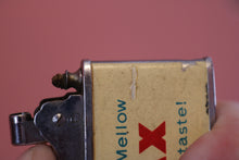 Load image into Gallery viewer, Penguin Jax Beer Advertising Automatic Lighter
